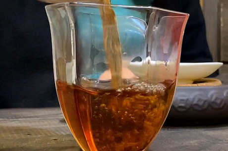 老茶头和普洱熟茶有什么区别？