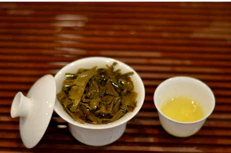 老班章春茶和秋茶的区别