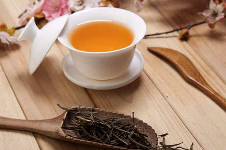 如何区分红茶的好坏？