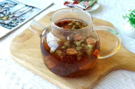 泡好的茶可以存放在保温杯里吗？