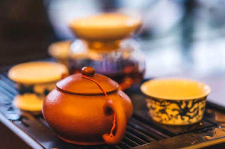 古人喝茶也是用沸水冲泡茶吗？