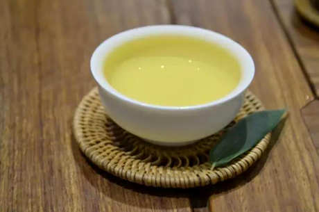 班盆古树茶的特点