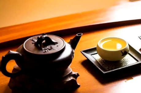 如何冲泡锅茸茶？
