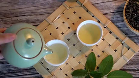 浓茶能解酒吗？