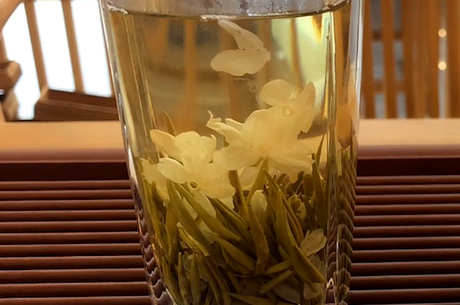 喝茉莉花茶的好处和坏处