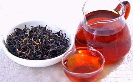 红茶泡茶的茶艺流程