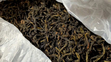 女人喝大红袍茶好吗？