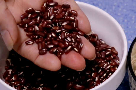 红豆薏米茶一天喝几袋红豆薏米茶