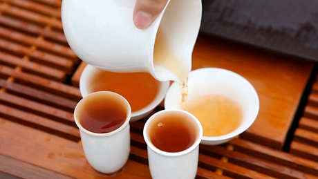 如何泡水仙茶？