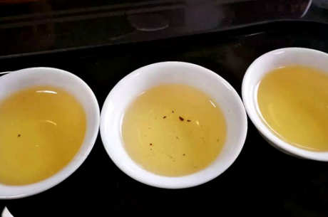如何泡水仙茶？