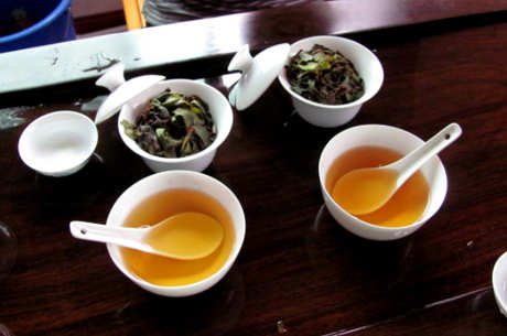 如何泡水仙茶？