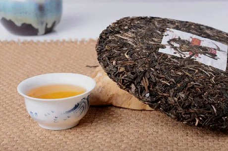 红茶和普洱茶哪个好？