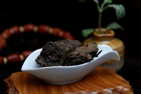 黑色长茶是什么茶？