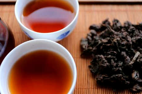 如何制作杜仲茶？