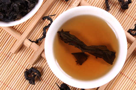 如何制作杜仲茶？