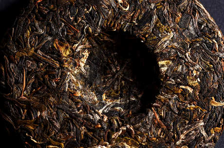 曼糯古树茶的特点