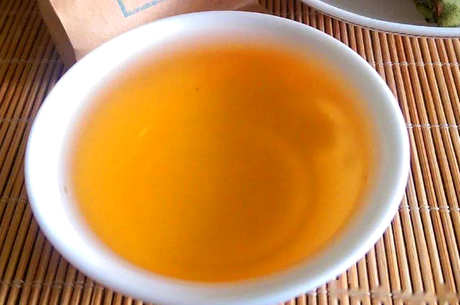 龙岩斜背茶是绿茶吗？