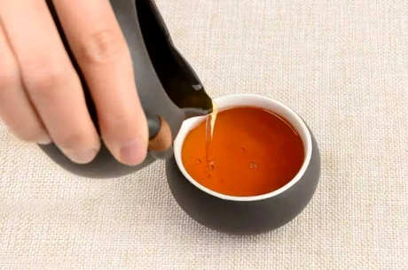 普洱茶属于红茶吗？