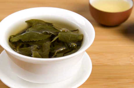 乌龙茶是绿茶还是红茶？