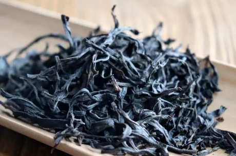 谁适合喝古树红茶？