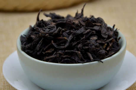 一夜之间可以喝红茶吗？