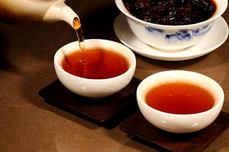 生茶和熟茶哪个好？
