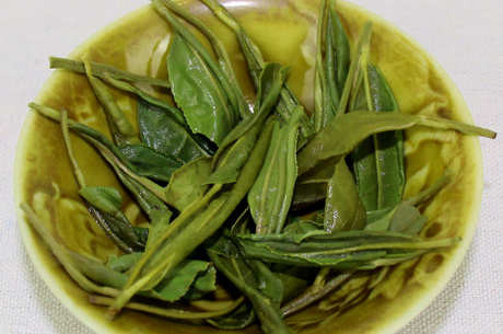 喝红茶还是绿茶比较好
