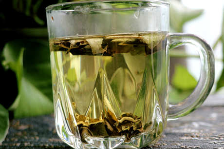 怎样做荷叶茶？