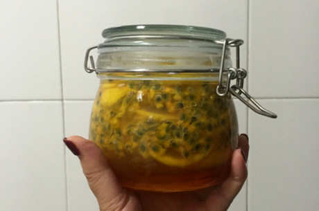 百香果蜂蜜柠檬茶的做法