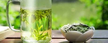 龙井茶的特点是什么？
