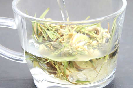 荷叶能和茶一起泡吗？
