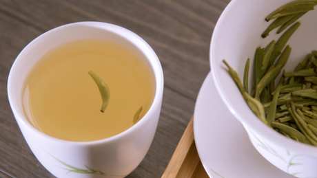 蒙顶石花和雀舌的区别