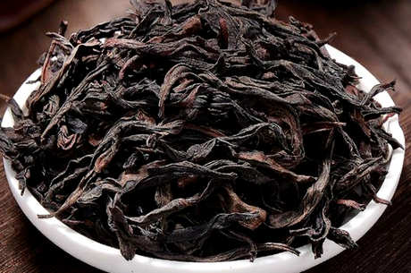 大红袍和红茶有什么区别？