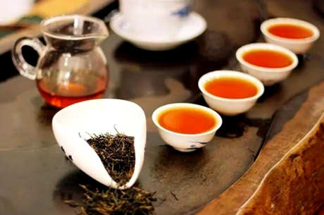 喝红茶有什么效果，喝红茶对人有什么好处？