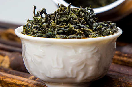 过期的绿茶能喝吗？
