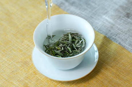 绿茶对胃有影响吗？喝绿茶伤胃是正确的吗？
