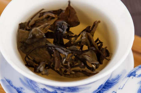 白茶和红茶的区别
