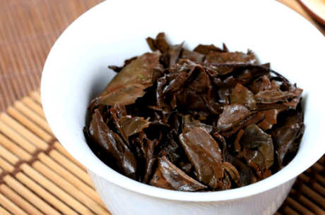 一夜之间能喝福鼎白茶吗？