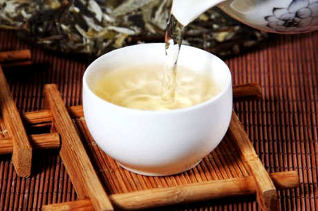 什么人适合喝白茶？