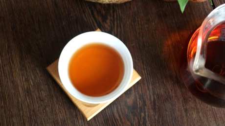 普洱茶属于红茶吗？