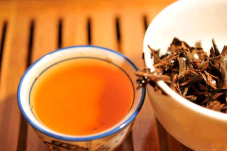 盖碗怎么泡红茶？