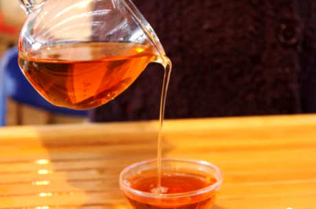 红茶存久了有用吗？