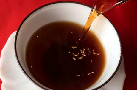 用什么壶泡普洱茶？