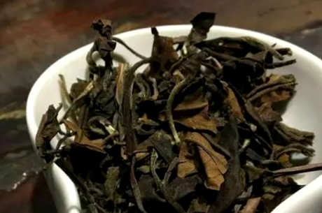 普洱老白茶属于什么茶？