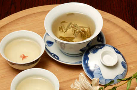 白茶是一种绿茶吗？