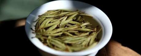 谁适合喝白茶？