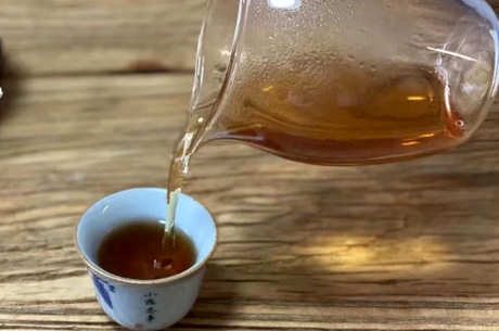 能一夜之间喝普洱茶吗？