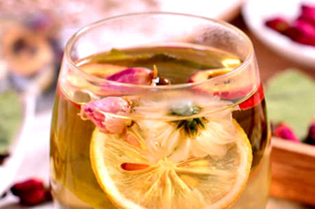 禁忌玫瑰菊花茶