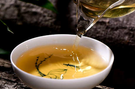 普洱茶怎么开饼？