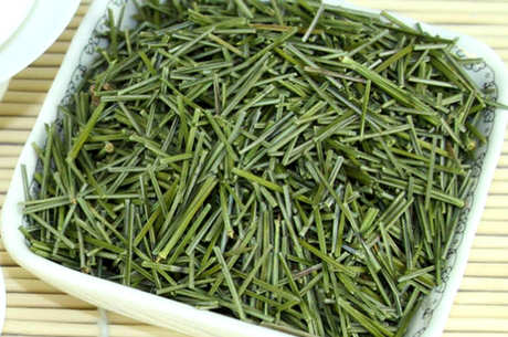 制作松针茶的方法